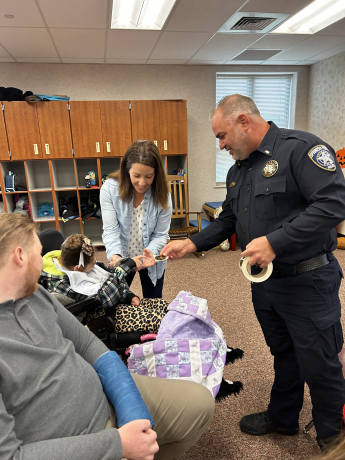 Spanish Fork PD visiting with our EEC class